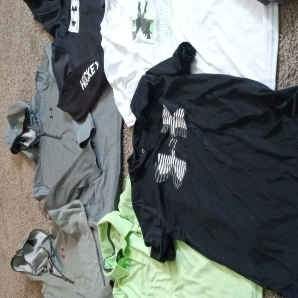 👕Under Armour Bundle - Picture 2 of 6
